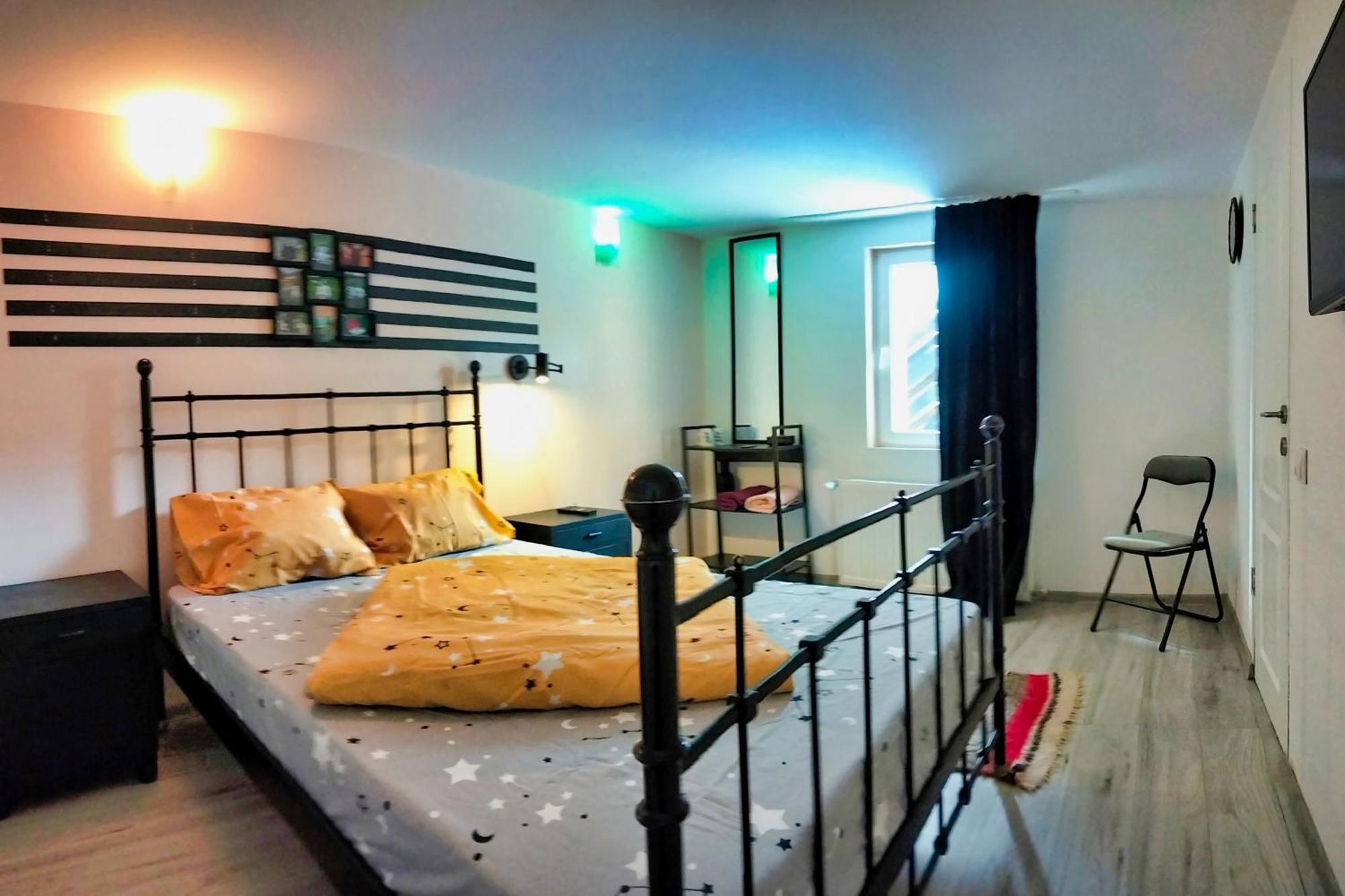 Ferienwohnung Doi Iepuri Azuga Exterior foto